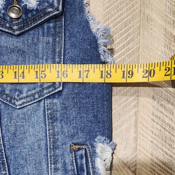 One-Of-A-Kind Custom Forever 21 Distressed Denim Vest Sz S - Picture 14 of 16